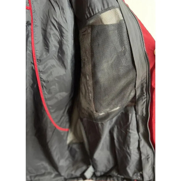 Vintage The North Face Red & Gray Waterproof Jacket Hyvent Size Medium Nylon Men - Picture 12 of 16